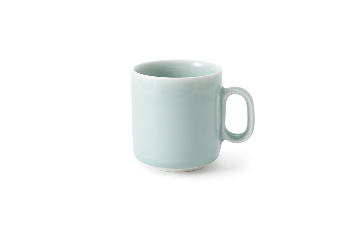 蔵の中にあった鍋島青磁向付一対 蔵の中にあった鍋島青磁向付一対