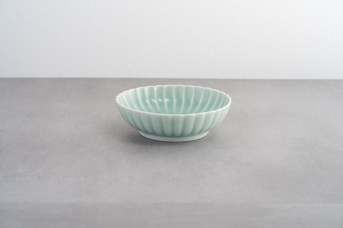 青磁菊32方5寸鉢（深） | 鍋島 虎仙窯オンラインストア