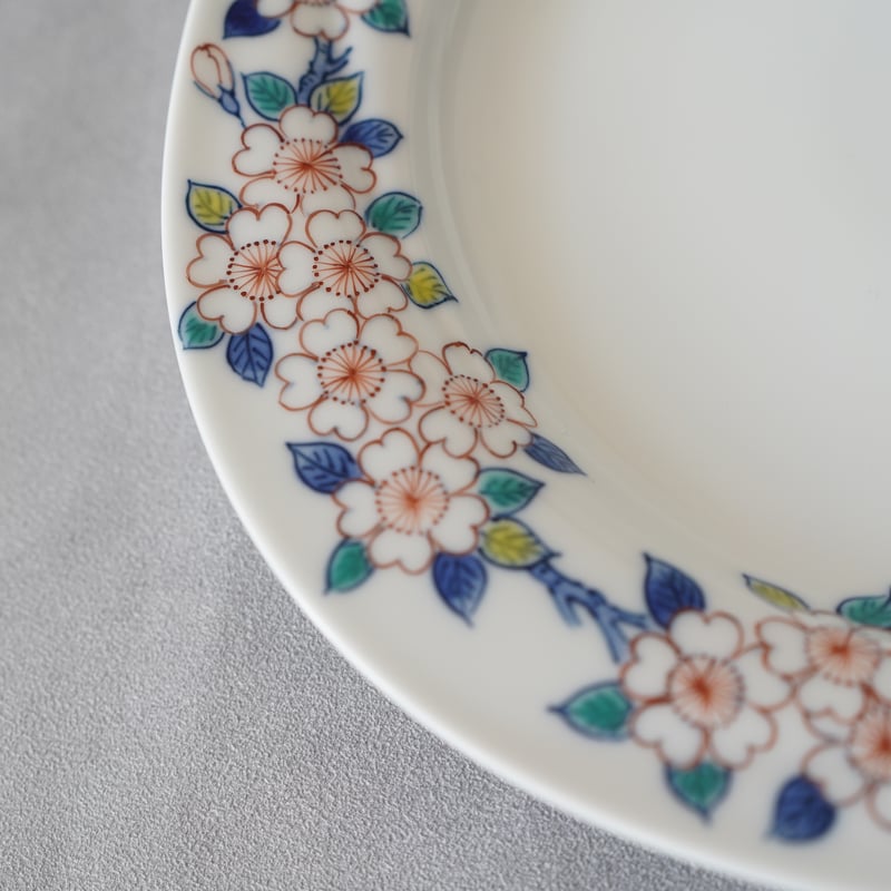 受注生産】色鍋島桜文ケーキ皿【2～3ヶ月でお届け】 | 鍋島 虎仙窯