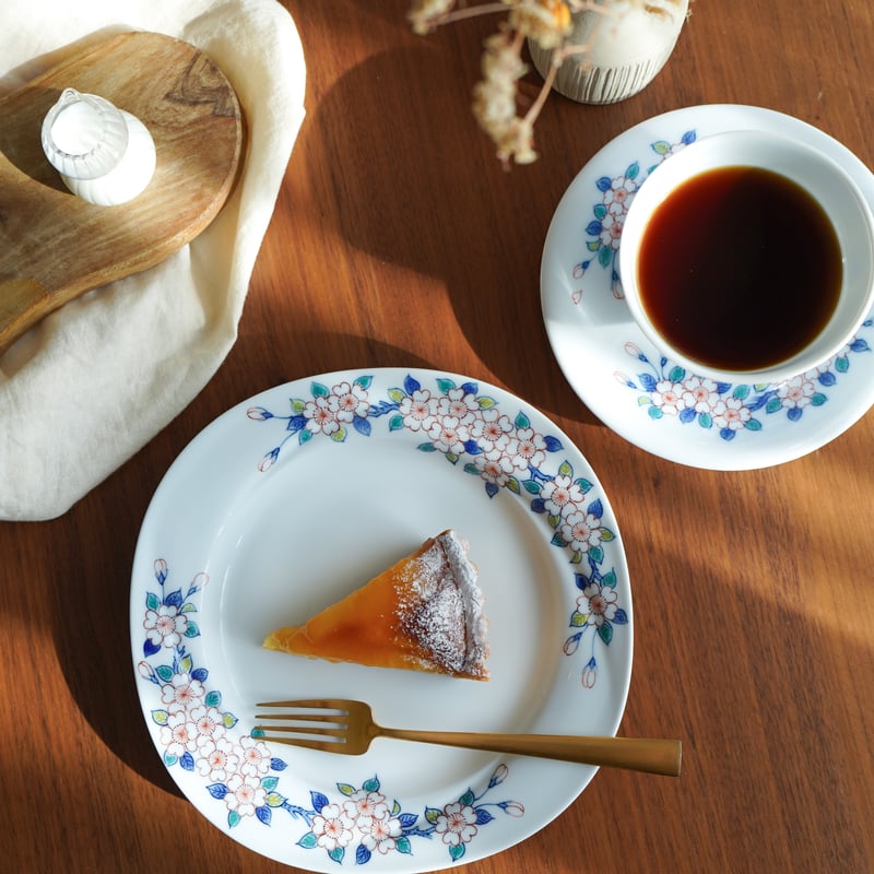 2026年新春福袋】色鍋島桜樹文セット＜Aセット＞ | 鍋島 虎仙窯