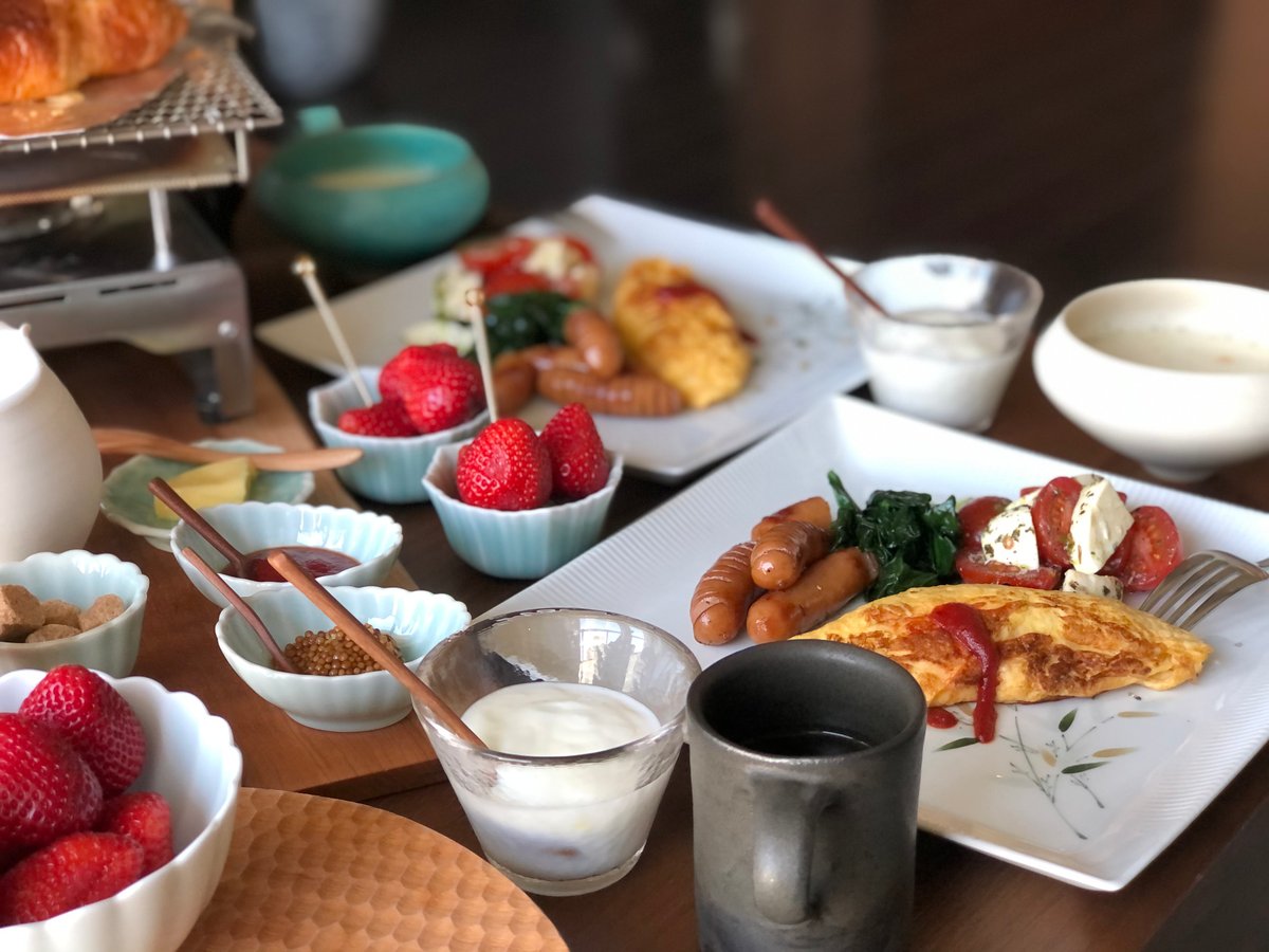 鍋島青磁輪花小鉢 | 鍋島 虎仙窯オンラインストア