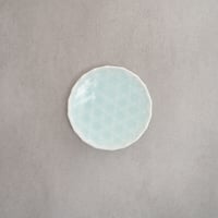 ・鍋島　桜型皿　横幅14.6㎝　東Y5-0823④タコチ 鍋島 桜型皿 横幅14.6㎝ 東Y5-0823④タコチ