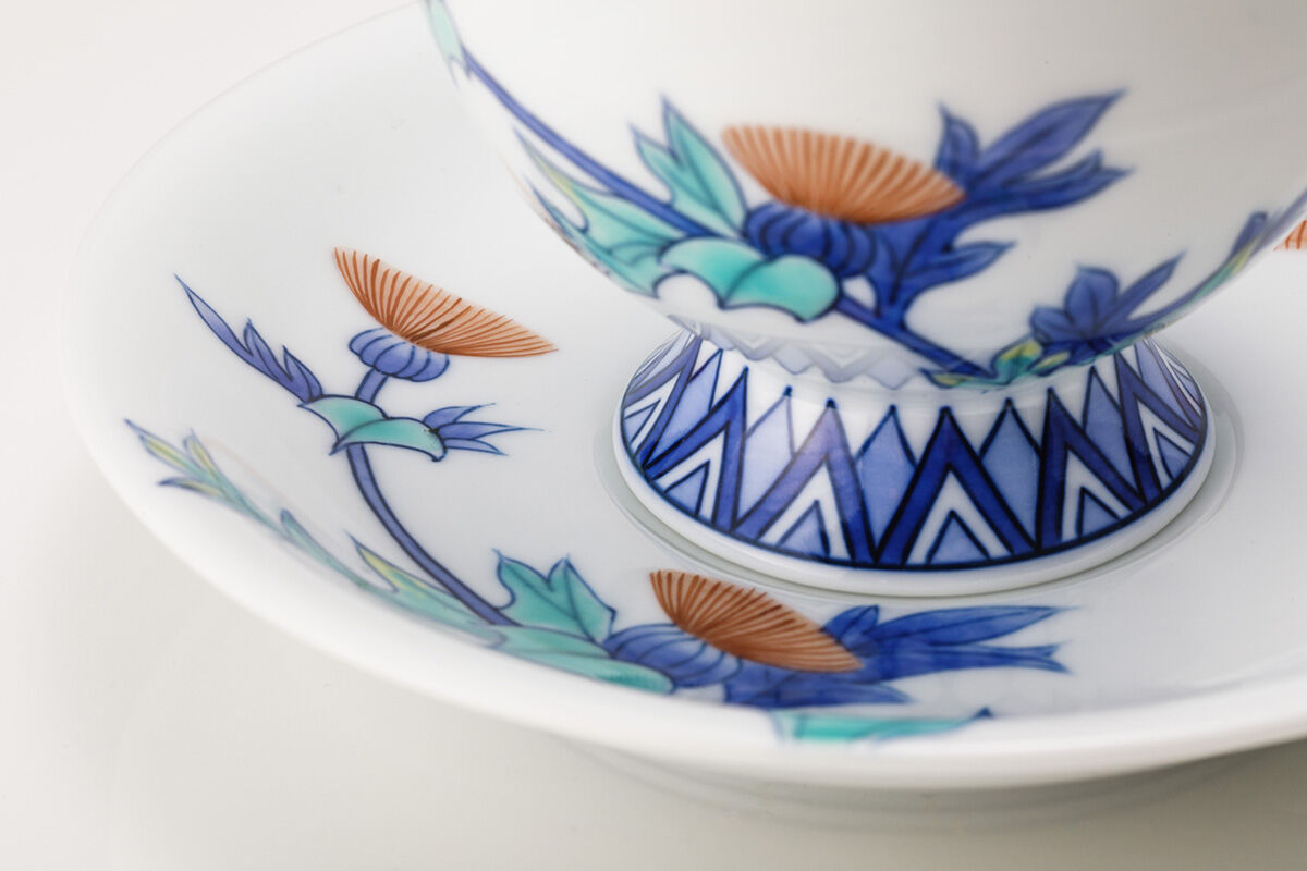 受注生産】色鍋島アザミ文珈琲碗【2～3ヶ月でお届け】 | 鍋島 虎仙窯