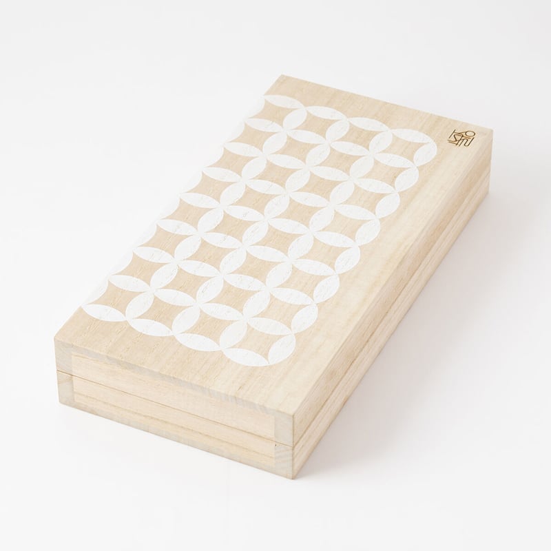 色鍋島リバーシ | 鍋島 虎仙窯オンラインストア