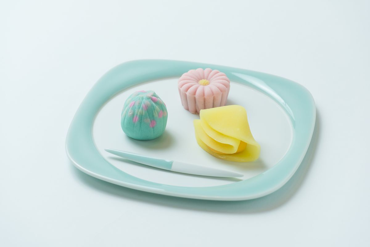 鍋島青磁菓子盆 | 鍋島 虎仙窯オンラインストア