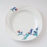 藍鍋島後期　野菊図　五寸　櫛高台 受注生産】色鍋島組紐文5寸高台皿【2～3ヶ月でお届け】 | 鍋島