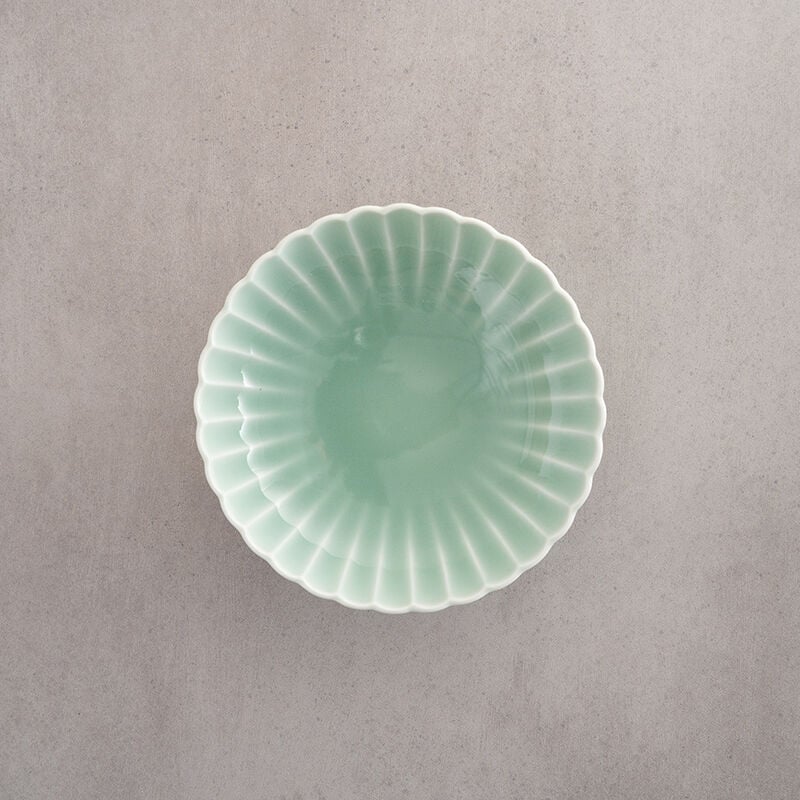 青磁菊32方5寸鉢（深） | 鍋島 虎仙窯オンラインストア