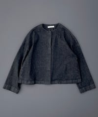 【定番品 ストレッチデニム】これなら毎日でも。大人のためのキレイめデニム ノーカラージャケット / 1162300
