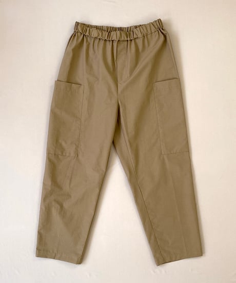 100% アハンドレッドパーセント　テーパードパンツ　コットンパンツ 100% アハンドレッドパーセントテーパードパンツコットンパンツ