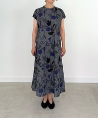 【コットンリネンシーチング花柄プリント】 バックシャーリングワンピース / 1265068