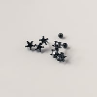 2color 1pc シャインラインピアス ASMAMA 正規品 TXT ヨンジュン 着用モデル