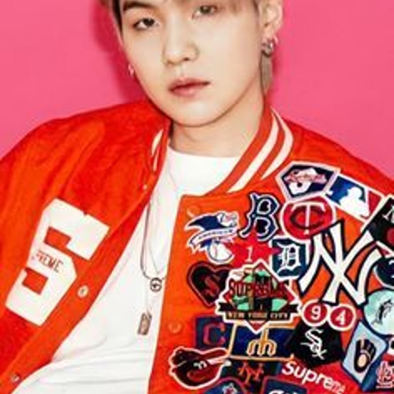 BTS SUGA ユンギ ♡…… 2017. 09. 29 7年前のゆんぎさんもカッコいいね✨ #bts