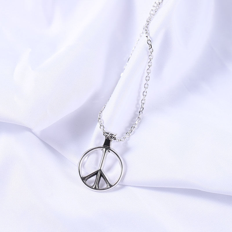 BTS SUGA ユンギ着用モデル ピースネックレス 92.5% 純銀 BTS SUGA ユンギ着用モデル ピースネックレス 92.5% 純銀