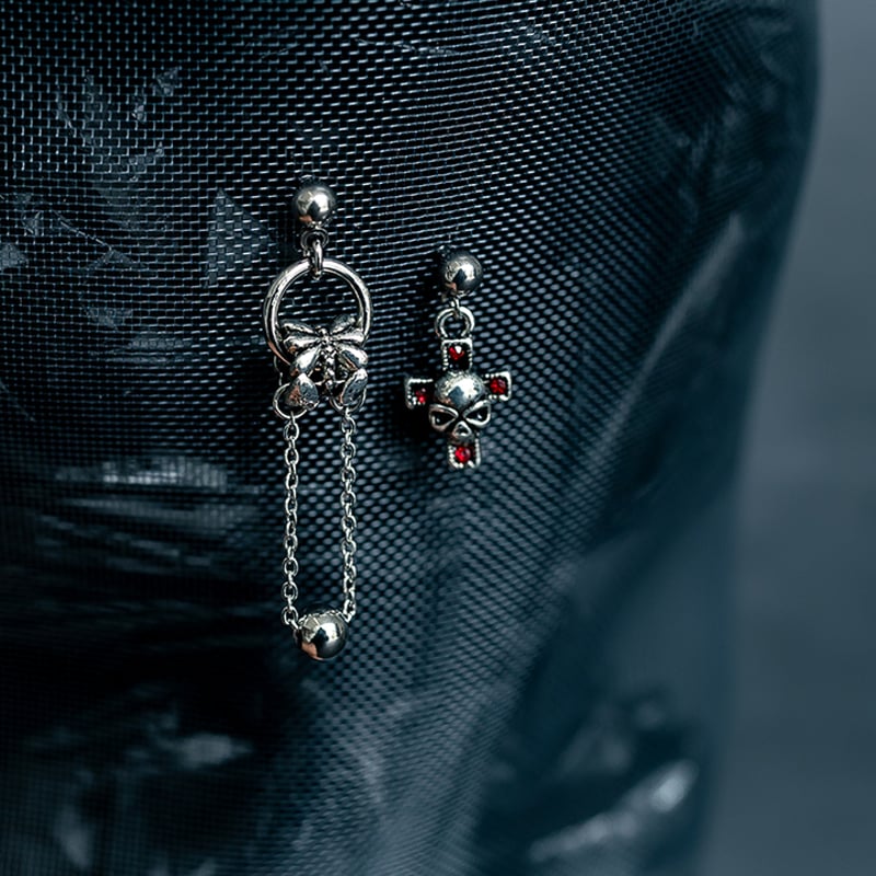 EMMA ピアス 936f2d5b710c3c1d47ffc9e0a39832