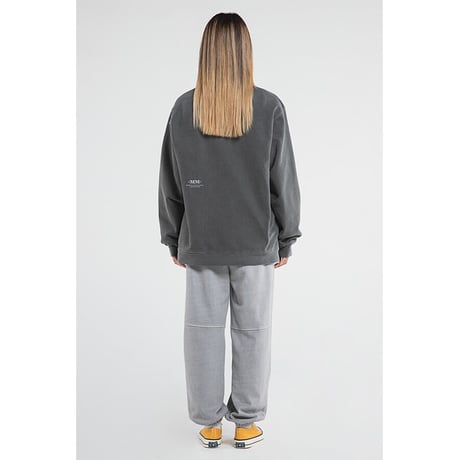 2color Bold Logo Pigment Sweatshirts ロゴスウェット MARKM 正規品 BTS ジョングク 着用モデル