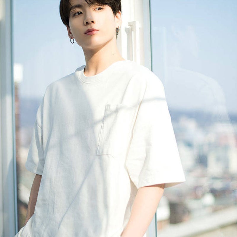 ビッグスリーブ ポケット Tシャツ BTS ジョングク 着用モデル ビッグスリーブ ポケット Tシャツ BTS ジョングク 着用モデル