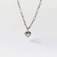 2color ハートプレートネックレス 925SILVER HANNA543 正規品 Dynamite ジン 着用モデル