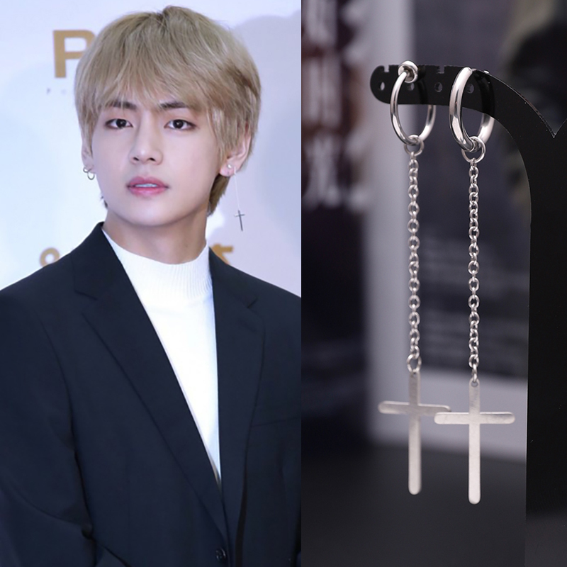 BTS 防弾少年団 V TAEHYUNG 着用 UNDERCOVER ネックレス BTS 防弾少年団 V TAEHYUNG 着用 UNDERCOVER ネックレス 防弾少年団