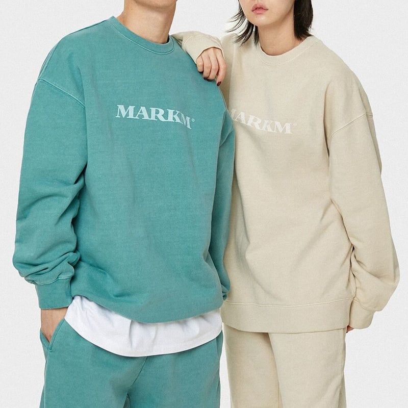 トップス MARKM BOLD LOGO PIGMENT SWEATSHIRTS Markm bold discount logo sweatshirt