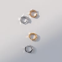 2color サタムワンタッチピアス ASMAMA 正規品 SEVENTEEN ジョンハン 着用モデル