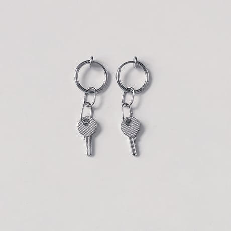 2pc 1pair スチールキードロップピアス イヤリング ASMAMA 正規品 StrayKids ヒョンジン 着用モデル