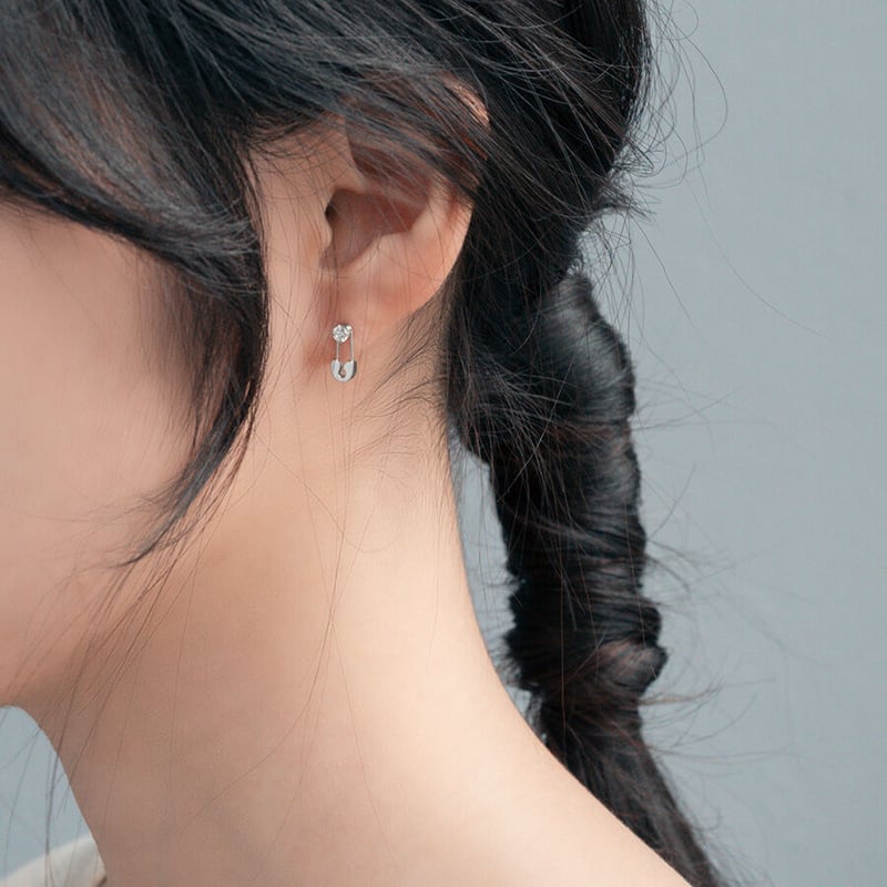 lanie ラニー 三日月ピアス ダイス用