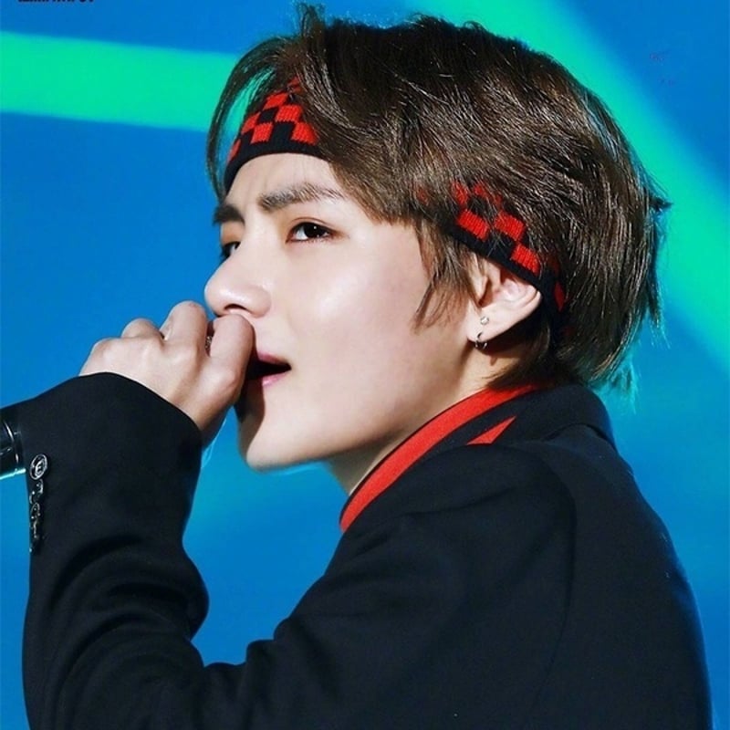 BTS着用 ヘアバンド レッド ワイドスポーツヘアバンド ヨガ | 日本未