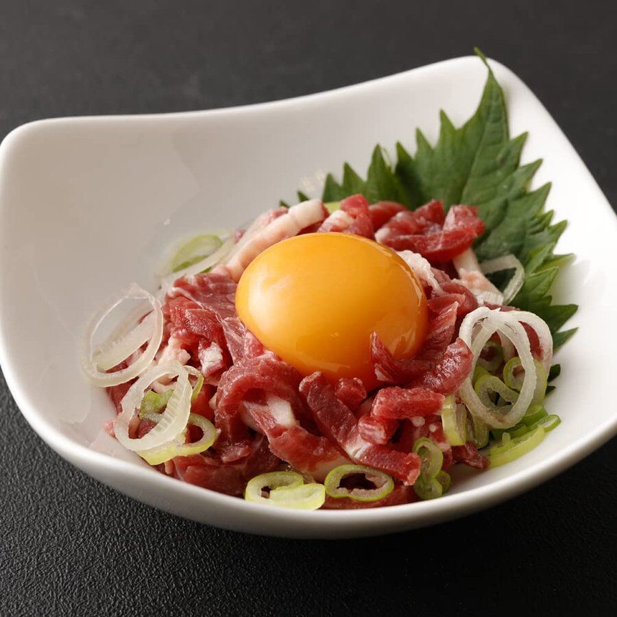 【オープニング 大放出セール】 熊本 くまもと食彩の力【お試しセット】国産 赤身 ユッケ 約100g 馬肉