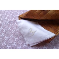 イニシャル入りのハンカチ【刺繍キット】