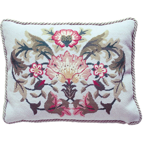 ベスラッセル　LODDEN【刺繍キット】