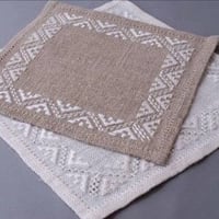 白糸刺繍「アンナのドイリー」【刺繍キット】