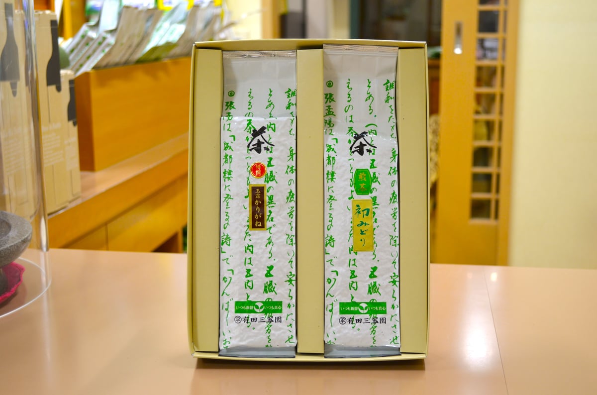 新品未開封 ゲッチャリロボ あおたま Amazon.co.jp: ダイヤロボ DR-0002 日産フェアレディZ (パトカー