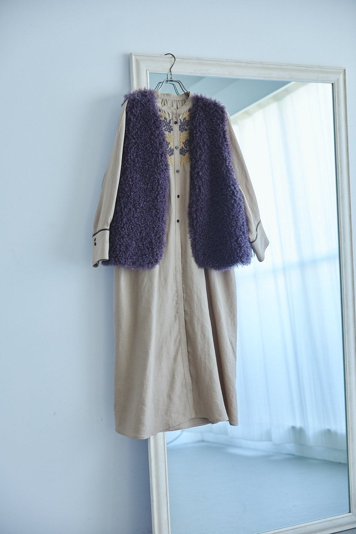 etre relie】コンビカラーエンブロイワンピース 157617 | etre relie