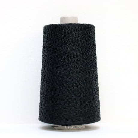 【在庫限り】Fine Linen / 1/8.7NM (極細) / 320g (約2,780m)巻き 【工場の残り糸】