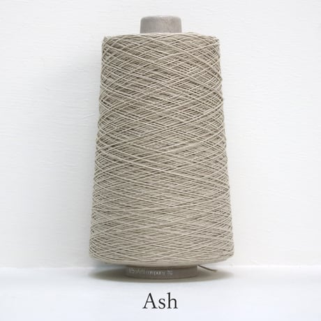 【在庫限り】 Air Spun Dry Cotton (1) / 1/5.6nm (合細) / 300g (約1,690m)巻き 【工場の残り糸】