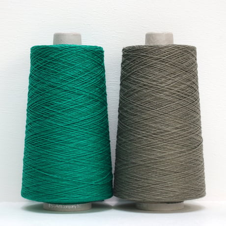 【在庫限り】 Lumina-Cotton (11) / 1/5.6nm (合細) / 300g(約1,680ｍ)巻き 【工場の残り糸】