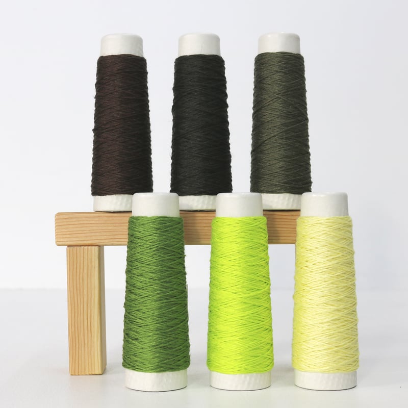 リネン刺繍糸 60/2L 30m巻き (4) | 亜麻色雑貨店 リネン刺繍糸 60/2L 30m巻き (4) | 亜麻色雑貨店