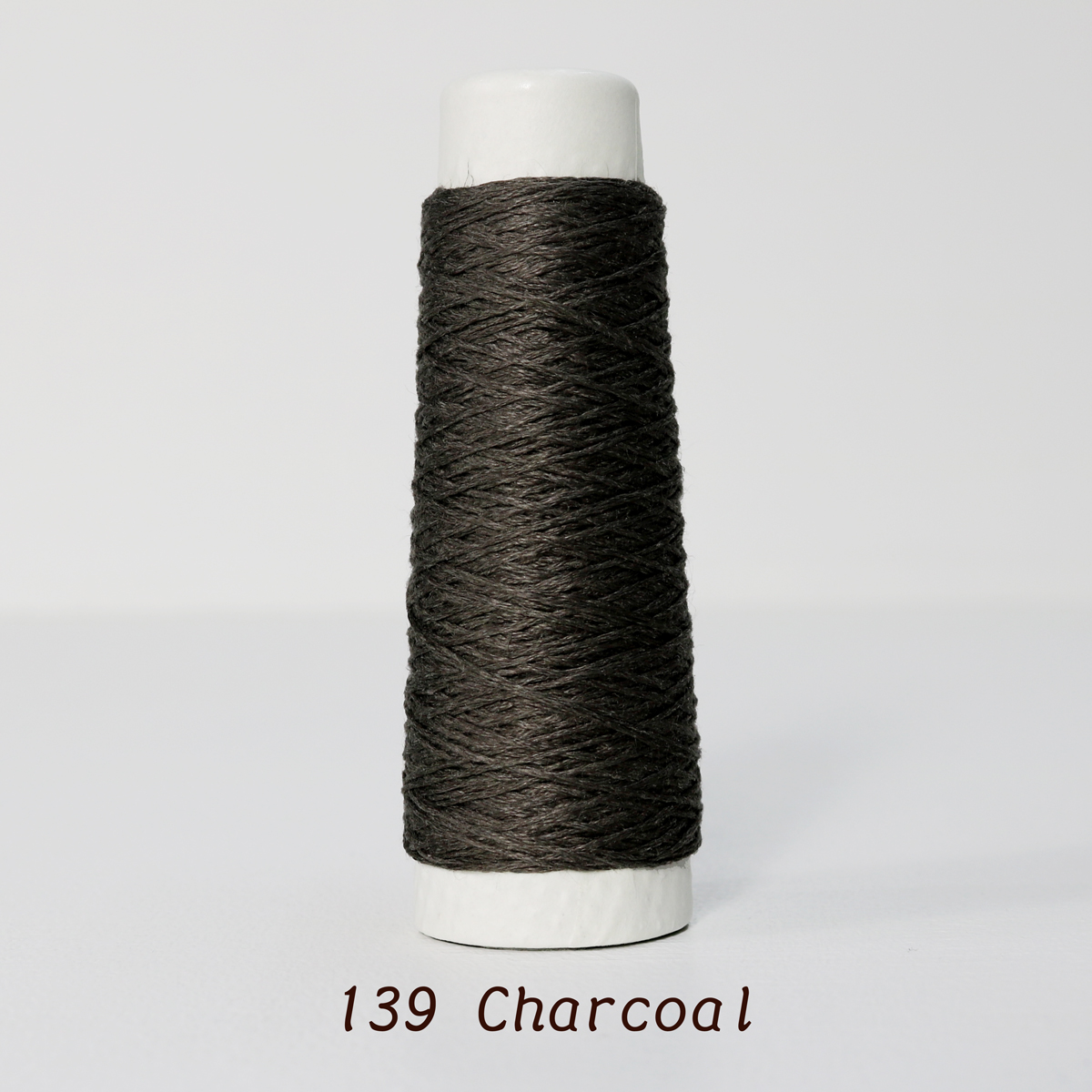 リネン刺繍糸 60/2L 30m巻き (1) | 亜麻色雑貨店 リネン刺繍糸 60/2L 30m巻き (1) | 亜麻色雑貨店