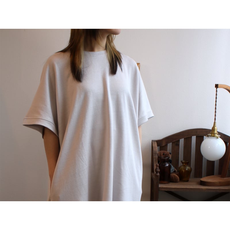 西もなかAMO着用VBケーブルワンピース 全4色】ワンピース（ストレッチ・消臭） 7746 | エステ・サロン制服の