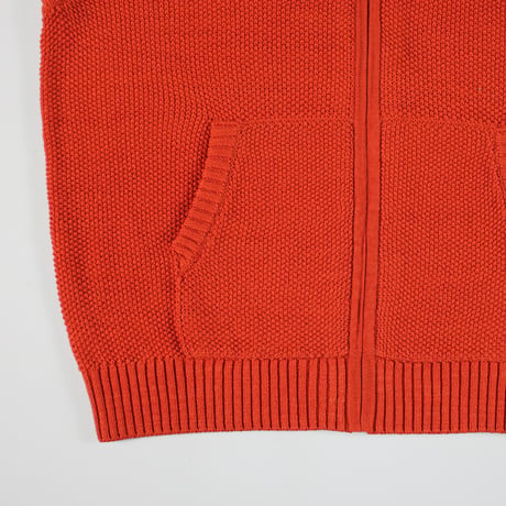 AZ-02-006 コットンウール フードベスト：Vermilion