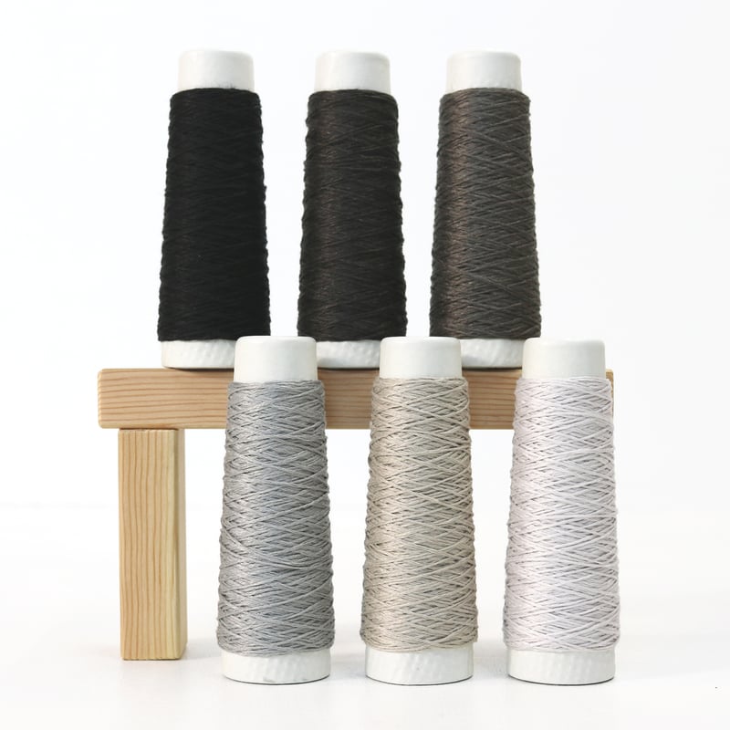 リネン刺繍糸 60/2L 30m巻き (1) | 亜麻色雑貨店 リネン刺繍糸 60/2L 30m巻き (1) | 亜麻色雑貨店