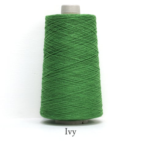 【在庫限り】 Lumina-Cotton (9) / 1/5.6nm (合細) / 300g(約1,680ｍ)巻き 【工場の残り糸】