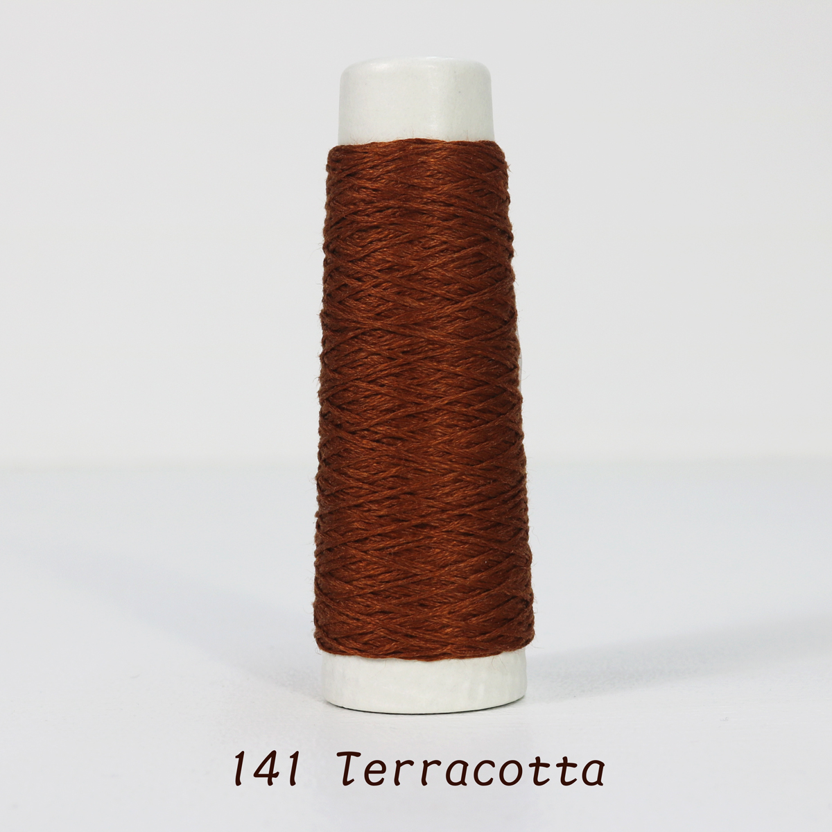 フランスの古い糸　2箱 フランスの古い糸 2箱