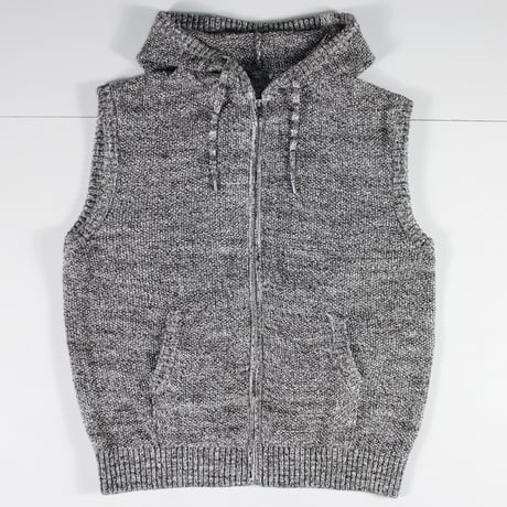 フード付きベスト | STORES