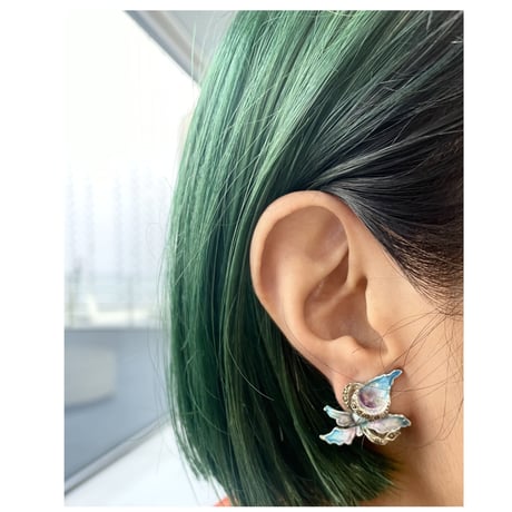 Blue parole two tone colour vintage earrings