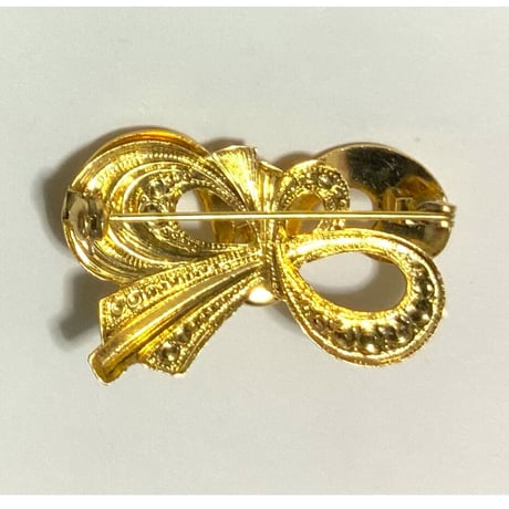 vintage brooch (1980's )