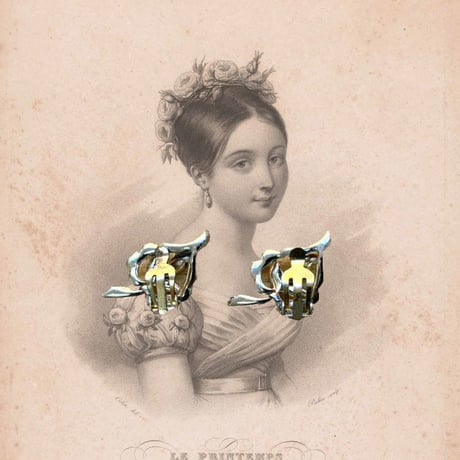 shiny leaf earrings