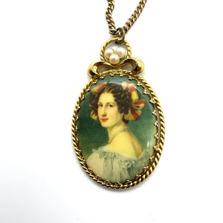 vintage neckless