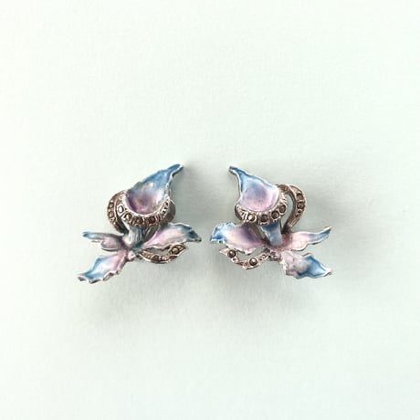 Blue parole two tone colour vintage earrings