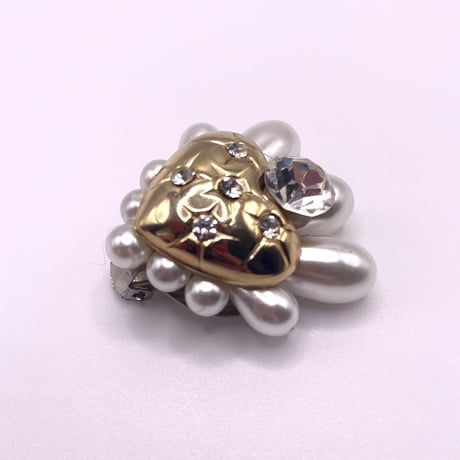 gold heart earrings